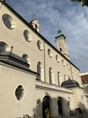 283AE3D8-E8DB-494C-8969-AD2EDE8C7712 The Legend of the Munich Pretzel Rider