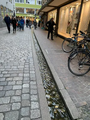 561C9644-23CF-4BBC-8368-100F2E00C311 The Bächle with dragon power