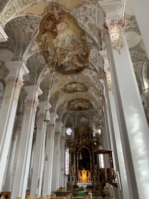 BFFB337C-F6FE-412E-A8C0-337DF112C594 The Legend of the Munich Pretzel Rider