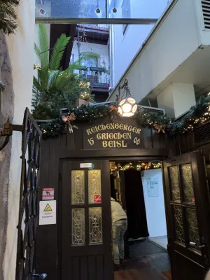 F0D63442-A791-47F5-9108-0A098D0304EB O du lieber Augustin – the legendary Viennese cult figure