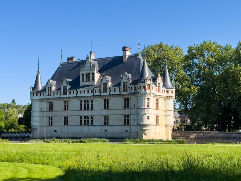 chateau-de-luynes-standing-majestically-french-countryside-near-tours-1024x768 The Enigmatic Tunnels of Azay-le-Rideau: Legends and Lore of a Timeless Château