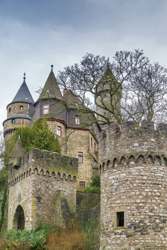 view-braunfels-castle-hill-germany-2-683x1024 Echoes of Faith: The Legend of Schloss Braunfels and the Saintly Elisabeth