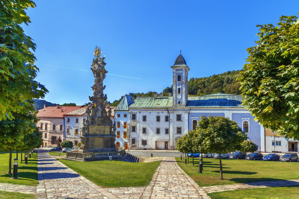 church-st-francis-main-square-kremnica-slovakia-1024x684 The mysterious gold of Kremnica: unraveling the myths surrounding Slovakia's hidden treasure