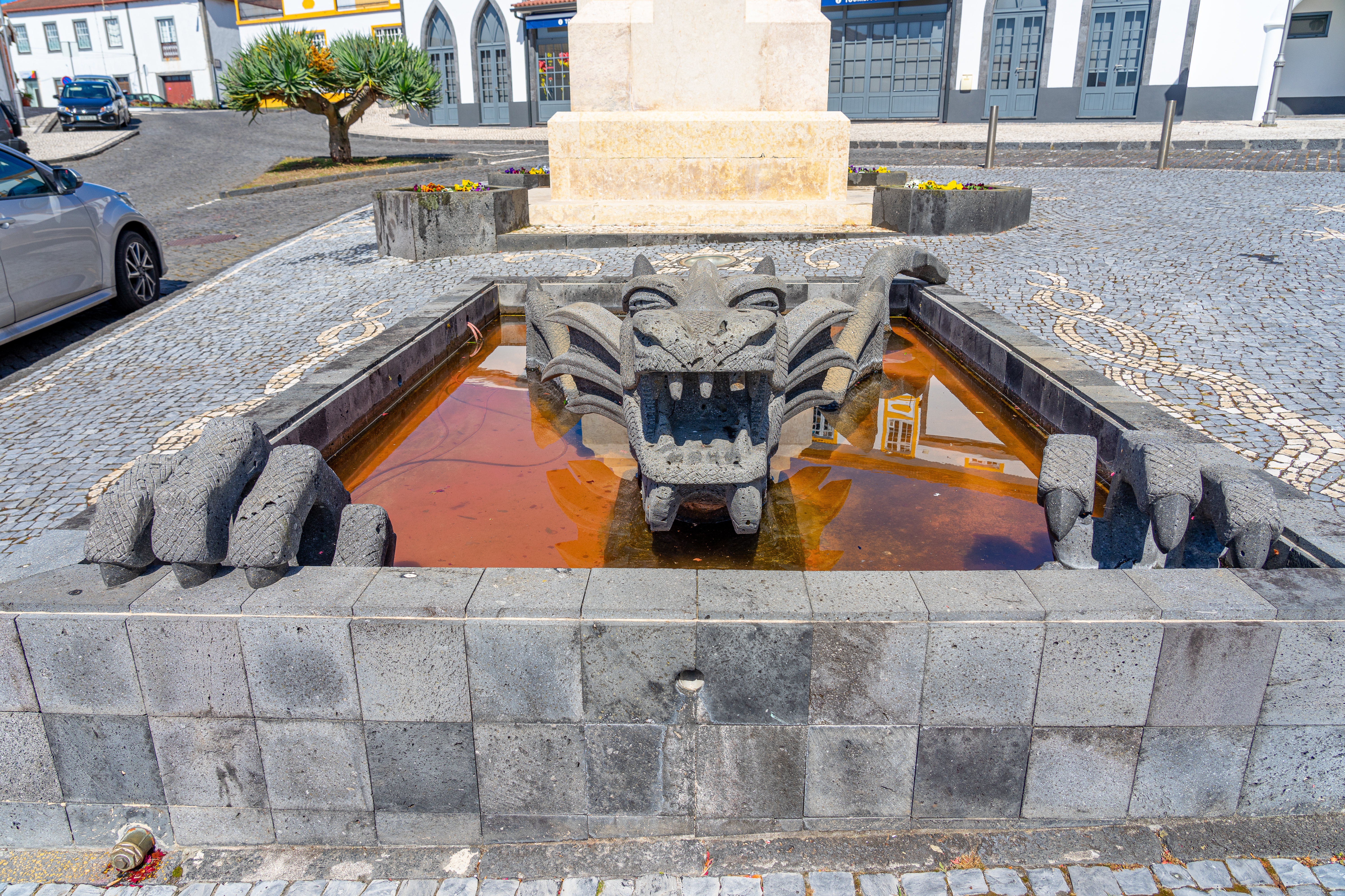 dragon-statue-front-main-church-velas-sao-jorge-islandazoresportugal São Jorge: In the footsteps of dragons and myths
