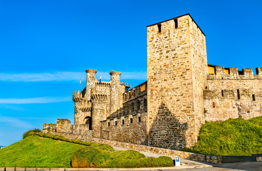 templar-castle-ponferrada-spain-7-1024x669 The mysterious connection: Ponferrada Castle and the Holy Grail