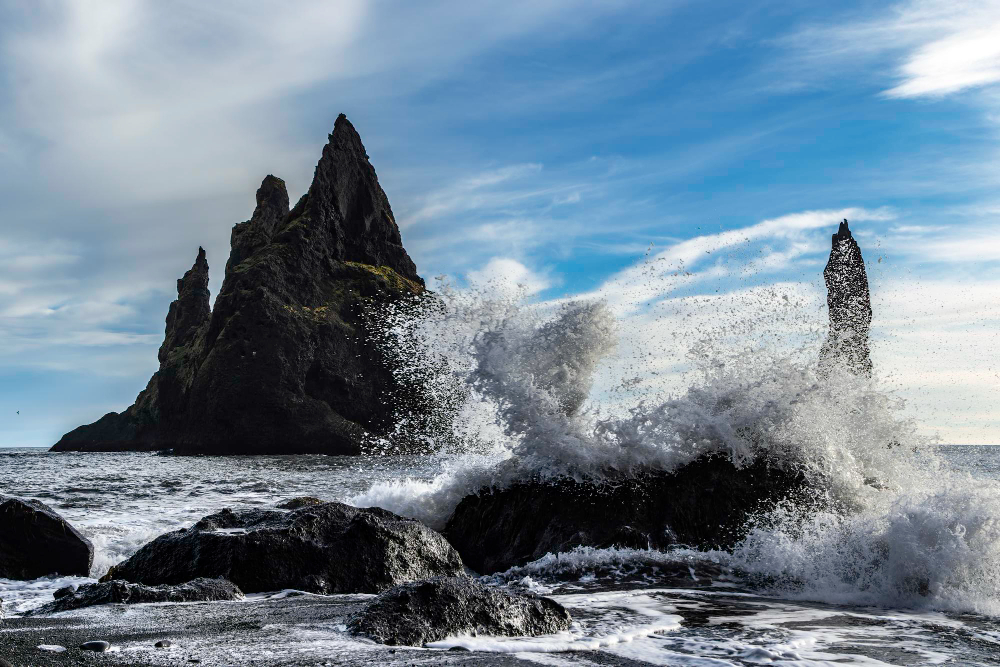 1124 Reynisdrangar – The Petrified Trolls and the Mystery of the Icelandic Coast