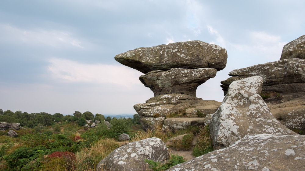 1600 The Secrets of Brimham Rocks: A Legend About the Druid Stone