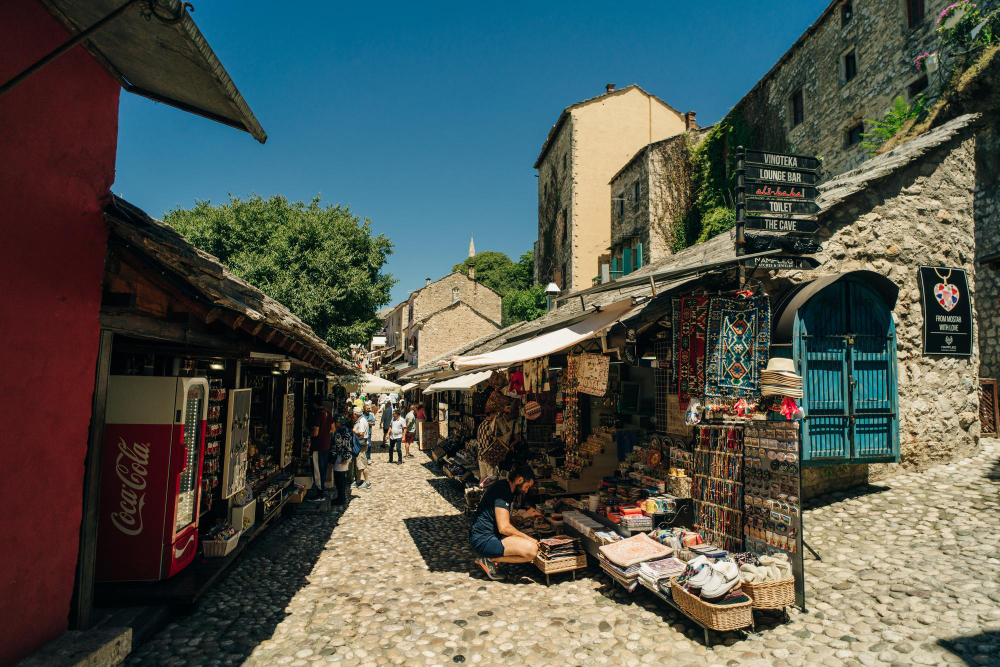 9451 The Mysterious Disappearance of the Enchanting Lepa Brena