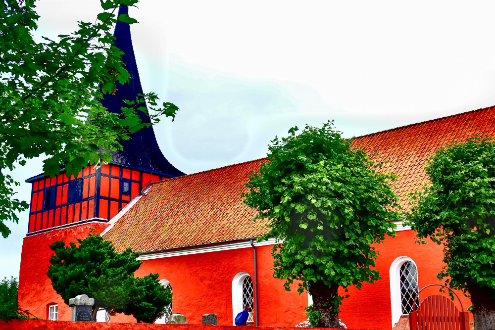 9996 The Mysterious Guardian: How Bornholm’s Troll Krølle-Bølle Protects the Island