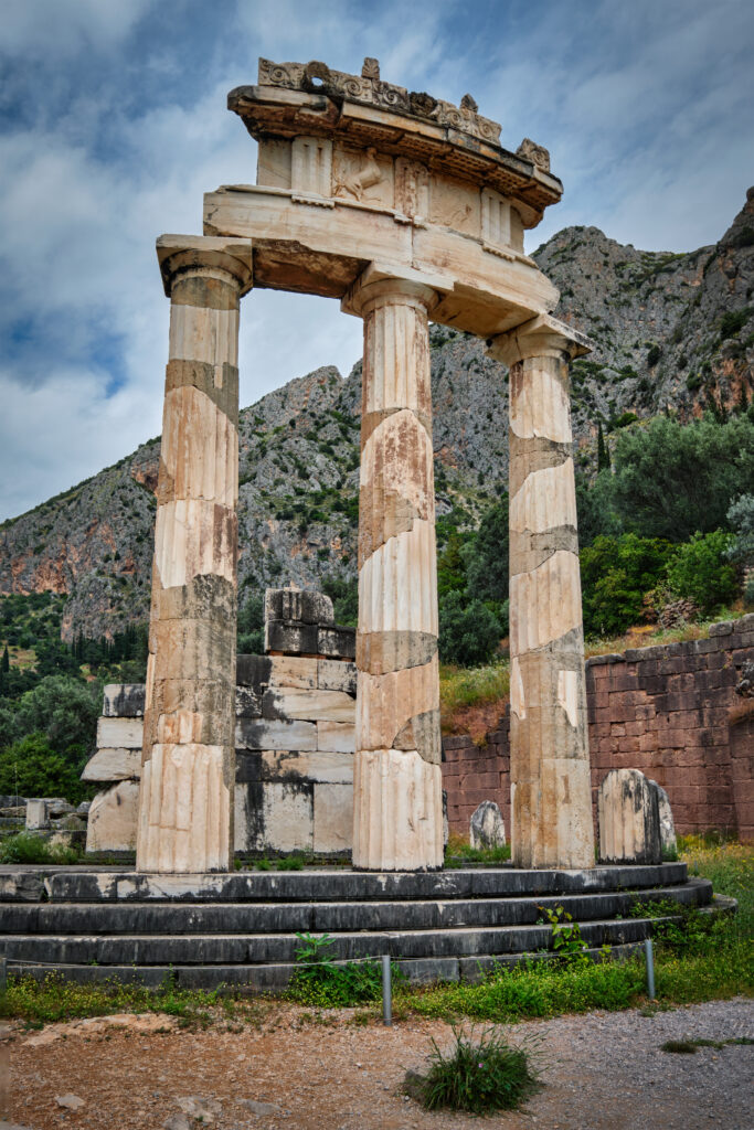 athena-pronoia-temple-ruins-ancient-delphi-greece-683x1024 The Secrets of the Oracle of Delphi: How Mysterious Visions Changed the Ancient World