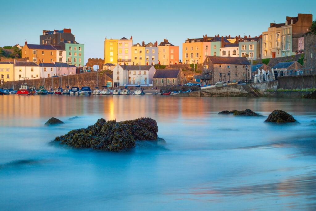 colorful-buildings-with-sea-tenby-south-wales-united-kingdom-1024x683 Smugglers and pirates: Tenby's dark heritage