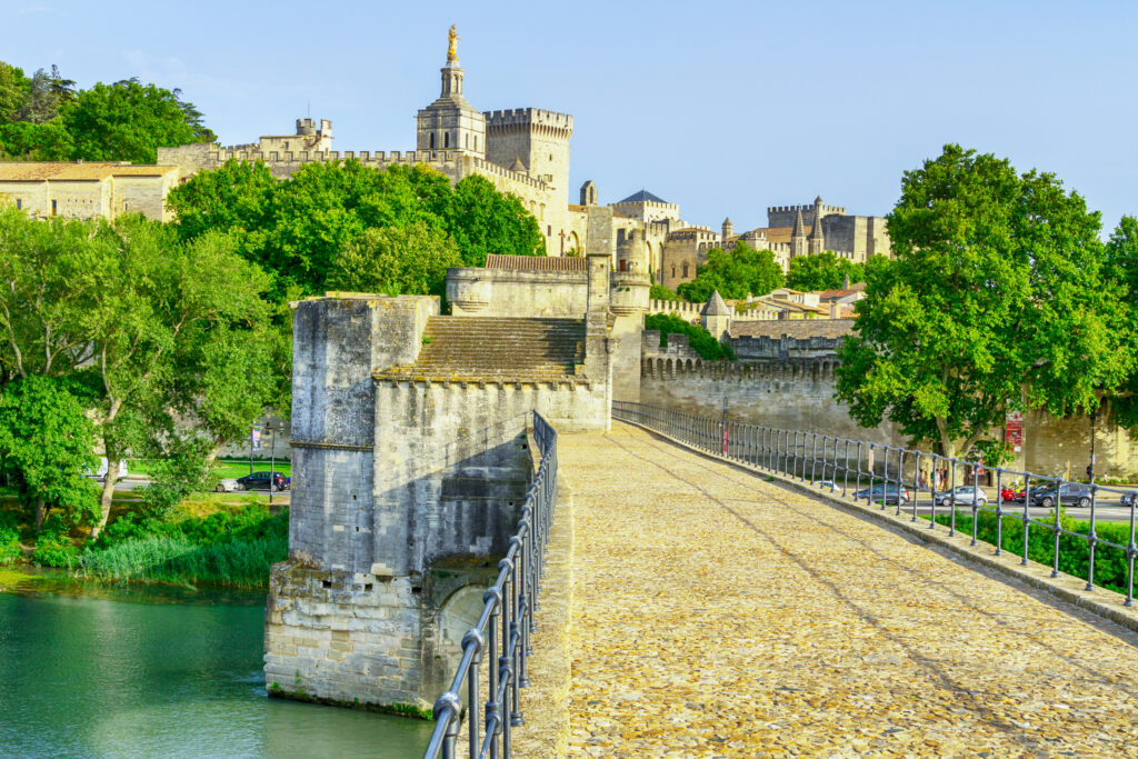 pont-saintbenezet-avignon-france-1024x683 The miraculous power of Bénézet: The bridge that touched the sky