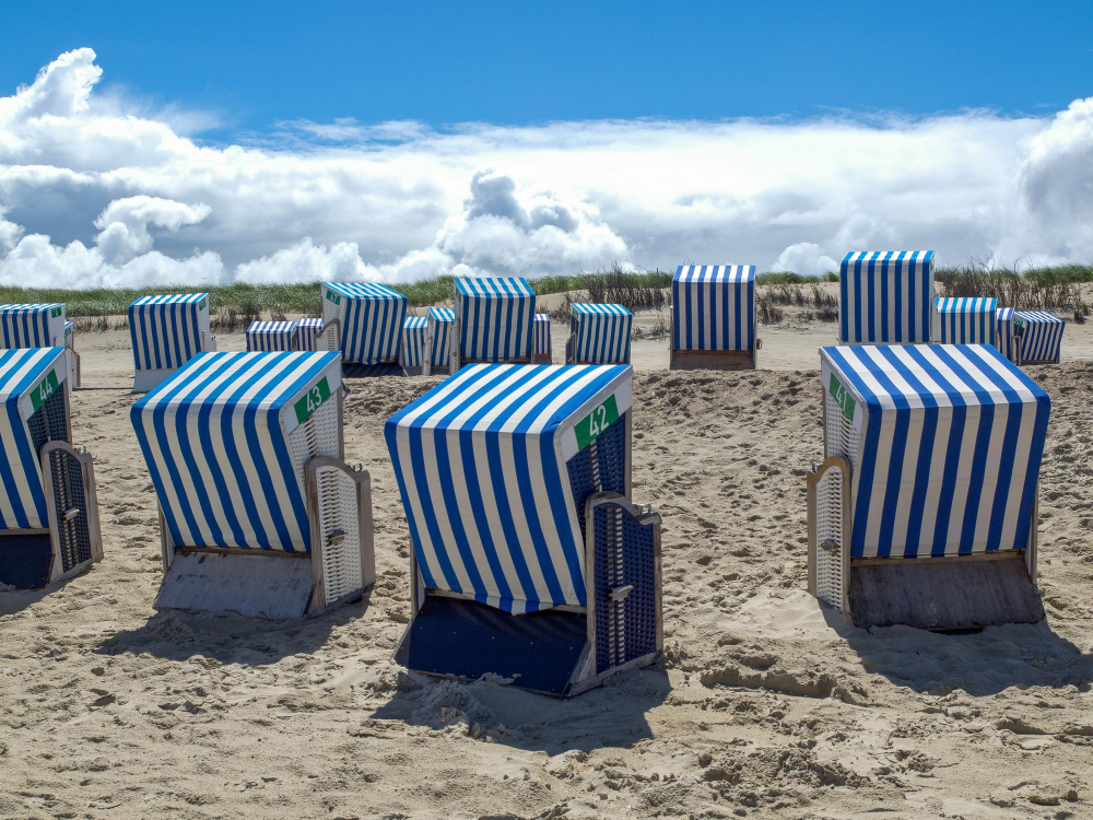 103642 The Golden Secret of Norderney: The Mysterious Legend of the Sunken Ship