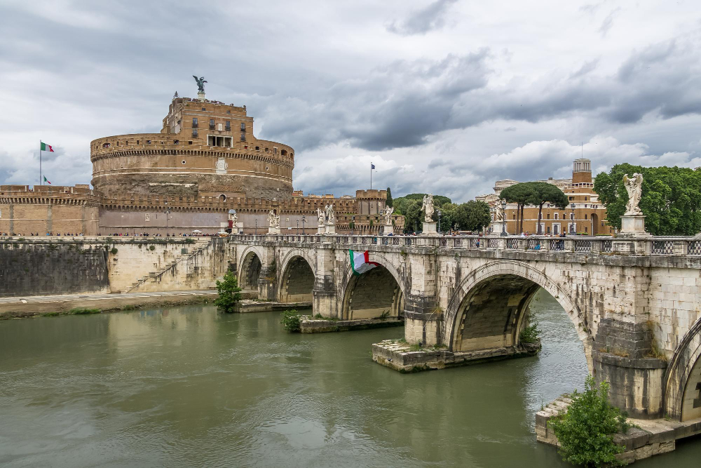1082 Castel Sant’Angelo – A Symbol of Divine Protection and Centuries-Old Legends