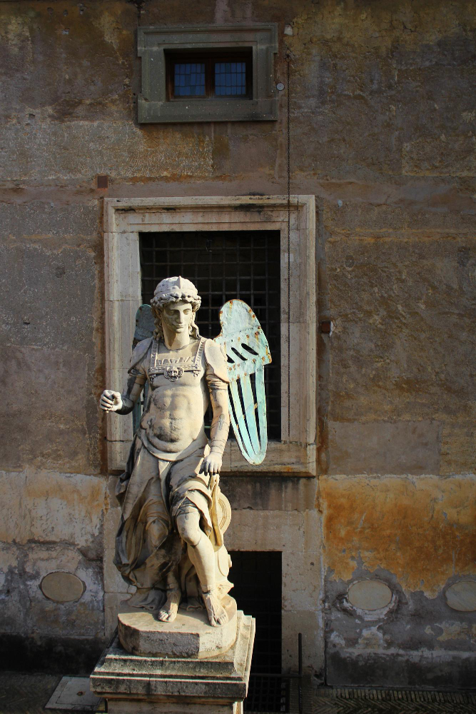 1353-1 Castel Sant’Angelo – A Symbol of Divine Protection and Centuries-Old Legends