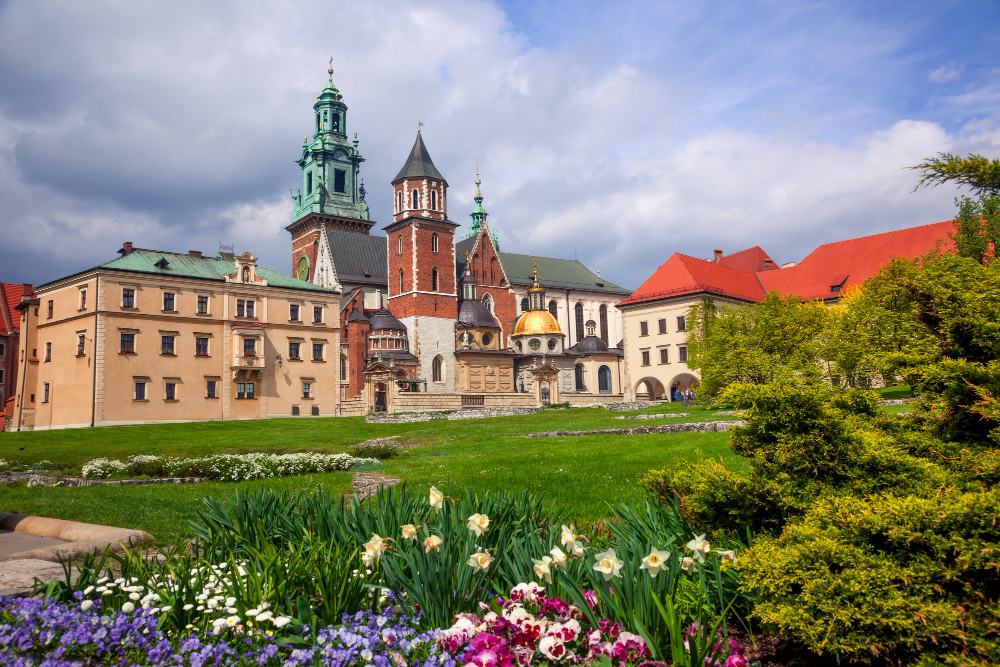 142 The Dark Legend of the Wawel Dragon: A Terror in Kraków