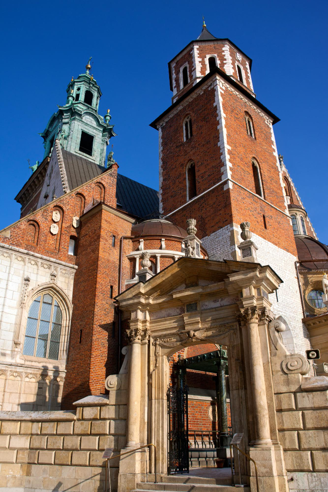 2459 The Dark Legend of the Wawel Dragon: A Terror in Kraków