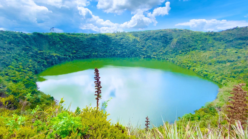27 Lake Guatavita: Myths, Mysteries, and the Curse of the Hidden Gold