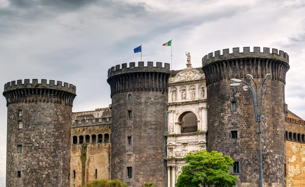 3590 Intrigue, Betrayal, and Legends: The Dark History of Castel Nuovo