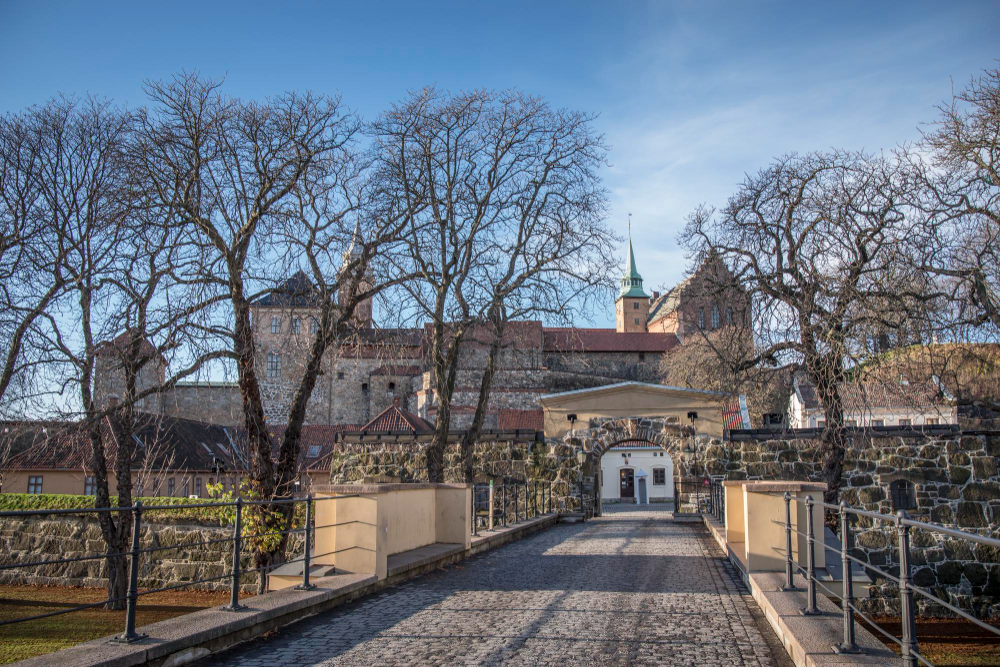 3793-1 Akershus Fortress: The “Bloody Tower” and the Gruesome Legend of Knut Alvsson
