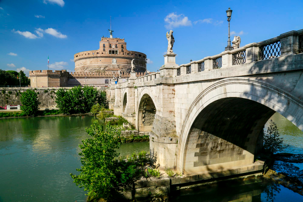 656 Castel Sant’Angelo – A Symbol of Divine Protection and Centuries-Old Legends