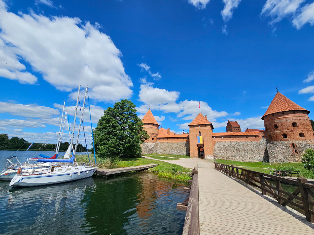 705 Between Reality and Myth: The Mysterious History of Trakai Castle