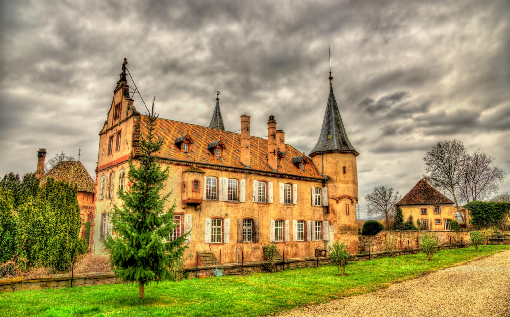 13987 The Château d’Osthoffen – The Ominous Omen of the Ghost Horses