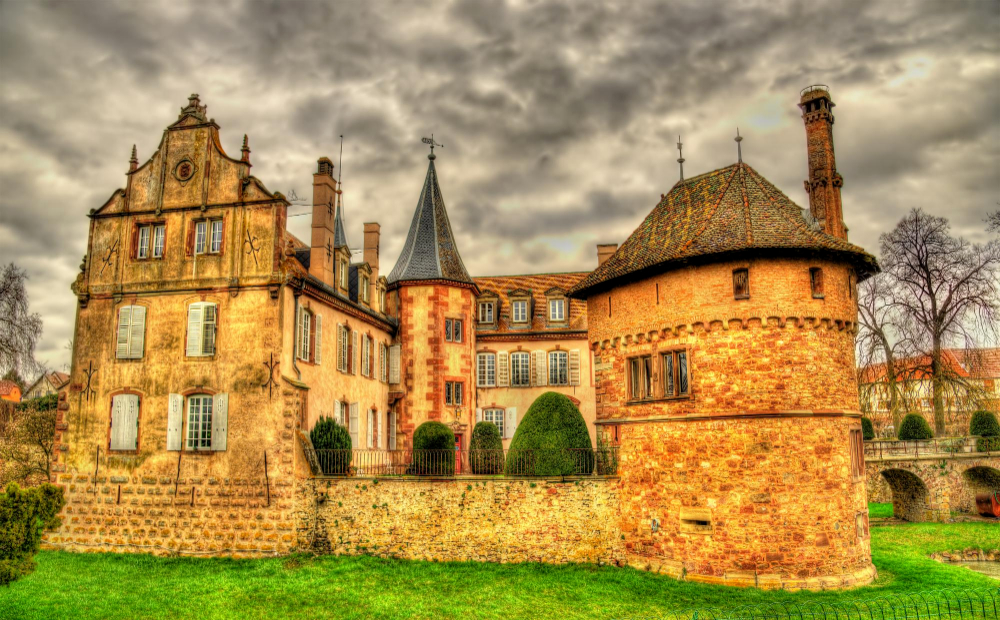 13990 The Château d’Osthoffen – The Ominous Omen of the Ghost Horses