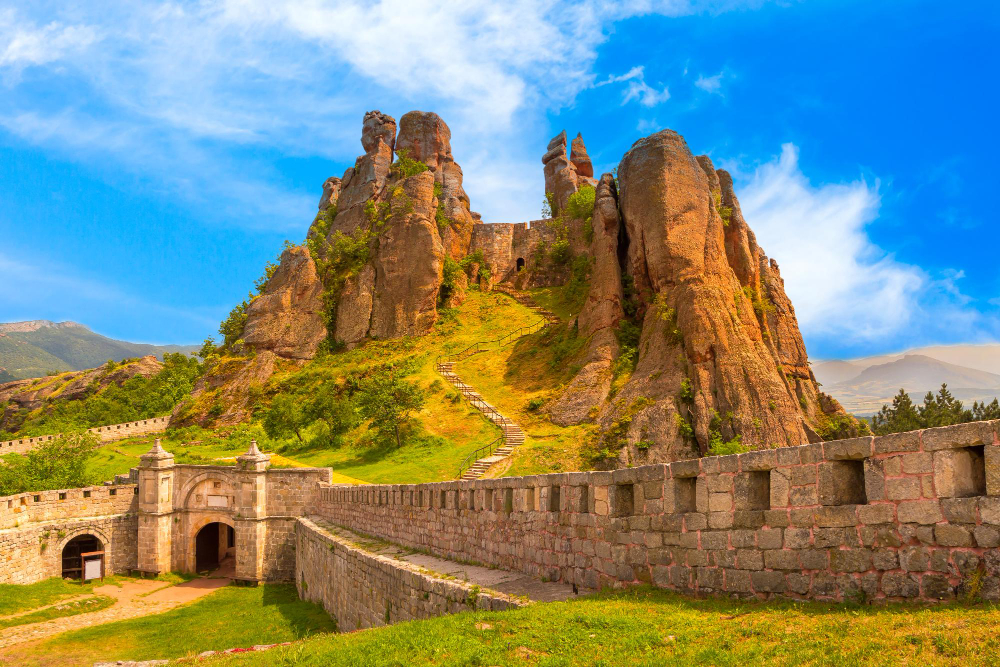 2409 The Secret of Petrified Love – The Legend of Belogradchik Fortress