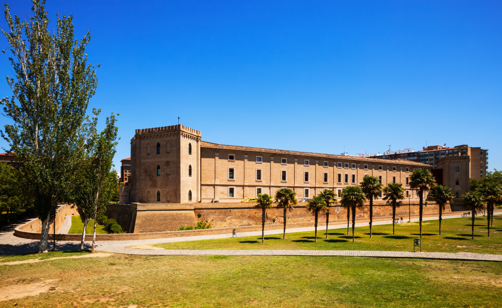 2476 The Aljafería – A Palace Steeped in Myths and Legends