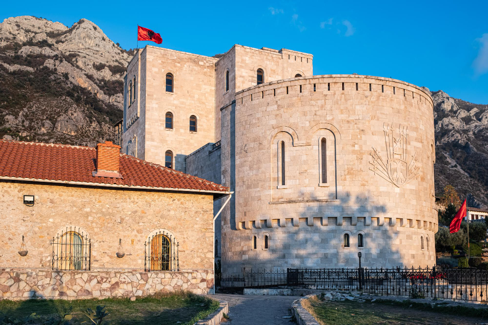260-1 Skanderbeg and the Fortress of Kruja: An immortal spirit between history and legend