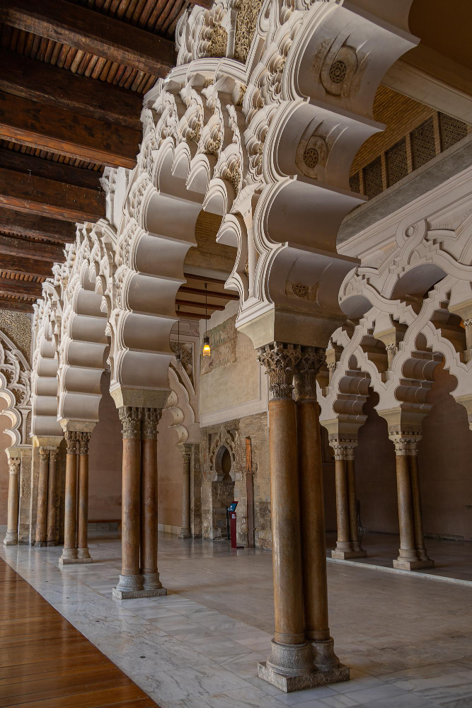 26389 The Aljafería – A Palace Steeped in Myths and Legends