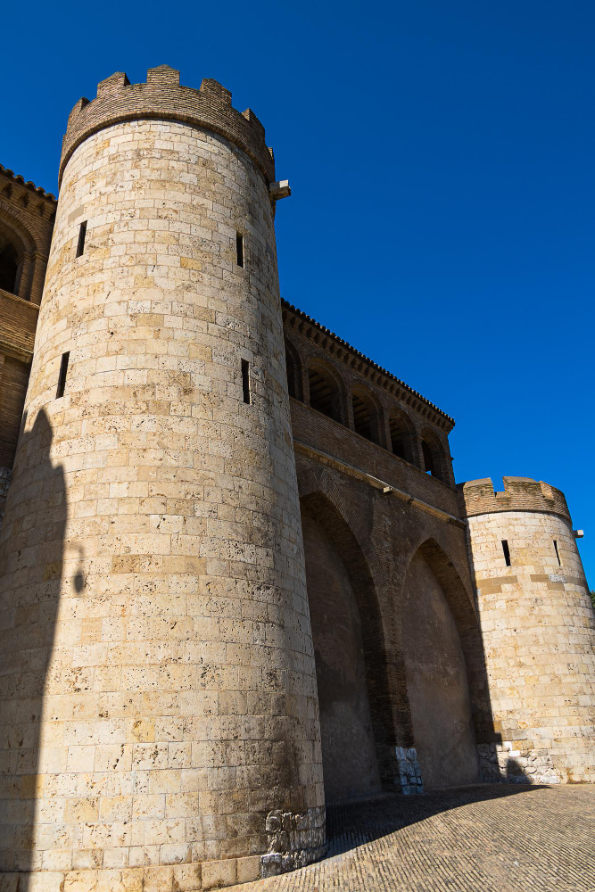 26464 The Aljafería – A Palace Steeped in Myths and Legends
