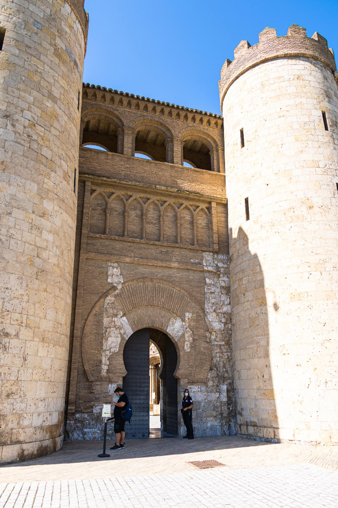 26528 The Aljafería – A Palace Steeped in Myths and Legends