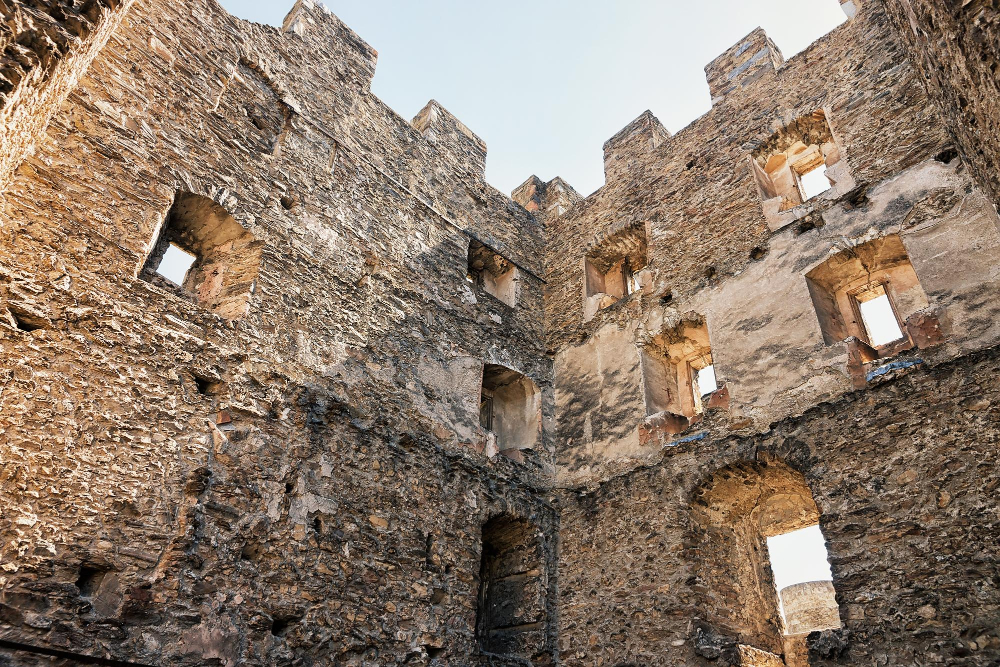 26893 The Hidden Treasure of Tourbillon Castle – Fact or Fiction?