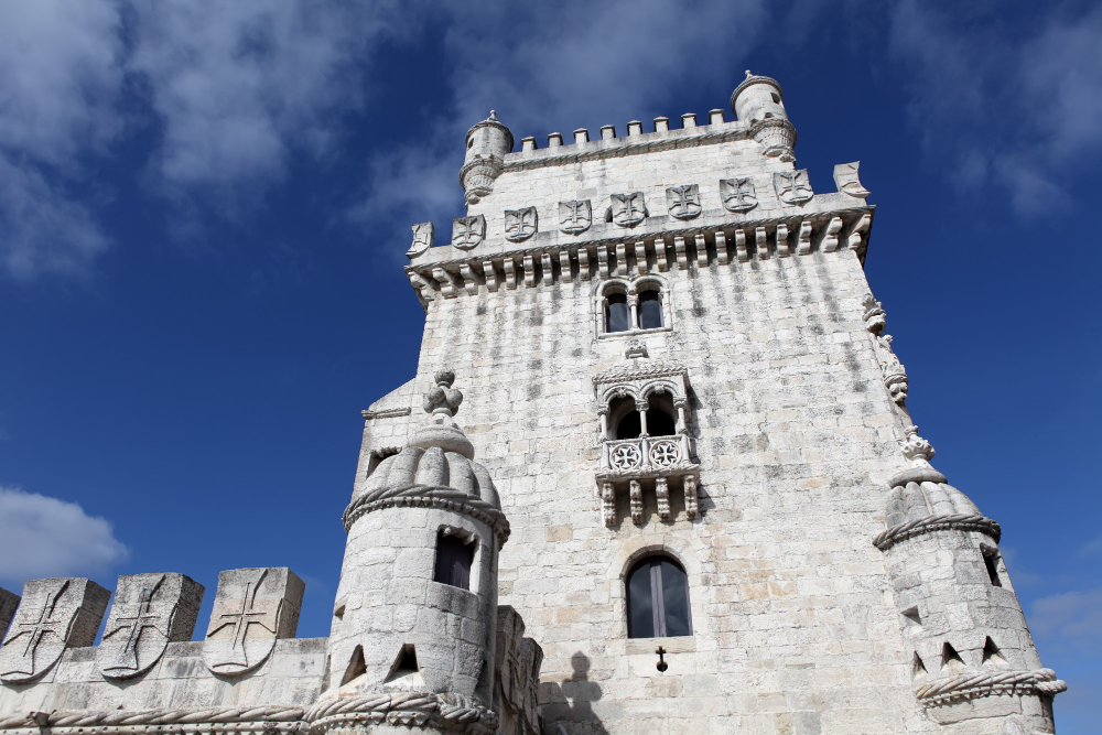 31930 The Myth of the Torre de Belém: Truths and Legends Surrounding the Landmark on the Tagus