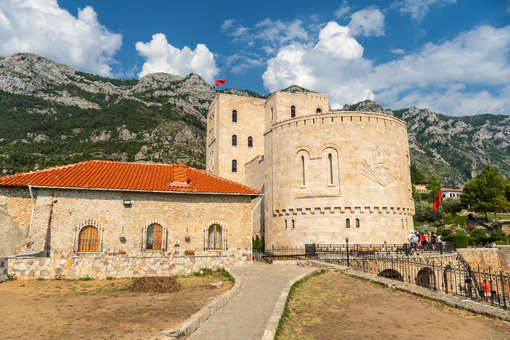 32650 Skanderbeg and the Fortress of Kruja: An immortal spirit between history and legend