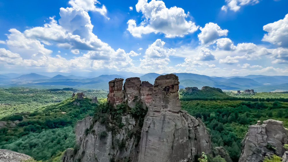 426 The Secret of Petrified Love – The Legend of Belogradchik Fortress
