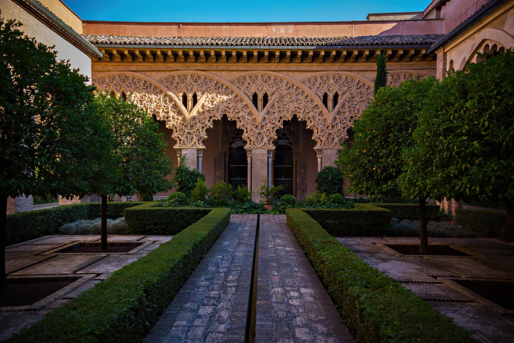 4955 The Aljafería – A Palace Steeped in Myths and Legends