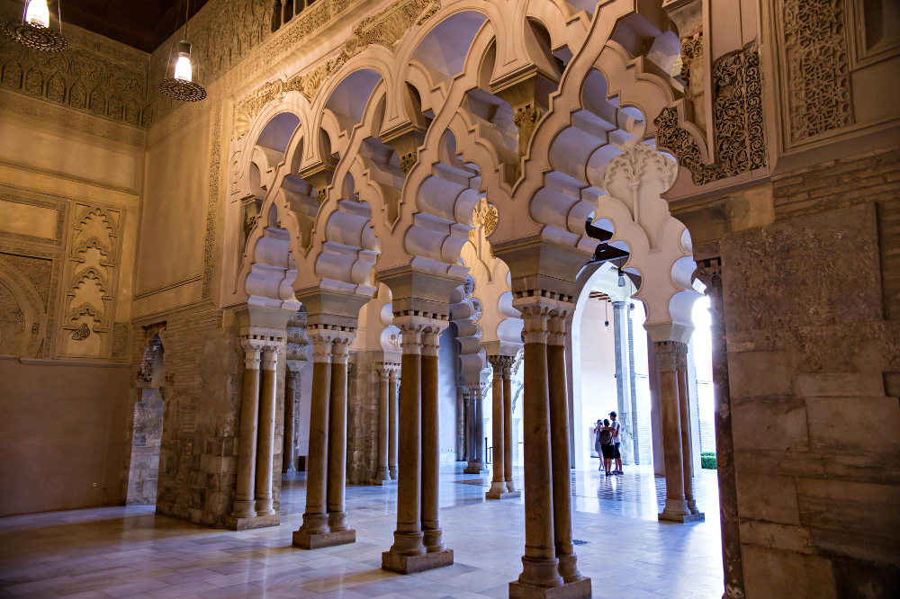 4957 The Aljafería – A Palace Steeped in Myths and Legends