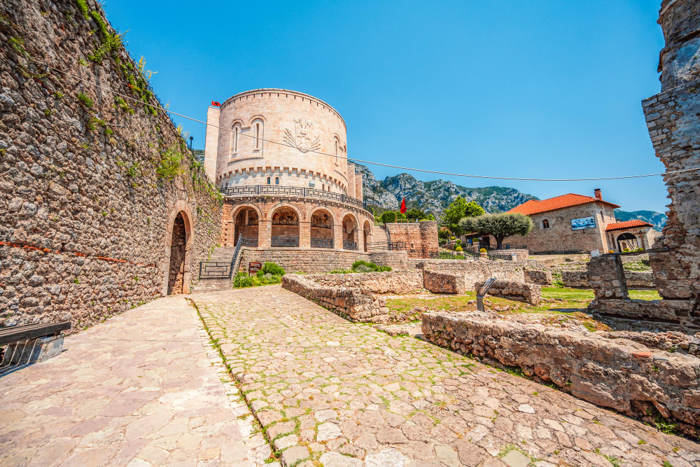 52816 Skanderbeg and the Fortress of Kruja: An immortal spirit between history and legend