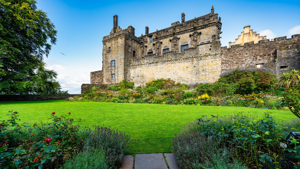 5360 King Arthur and Stirling Castle: Where Legend Meets Reality