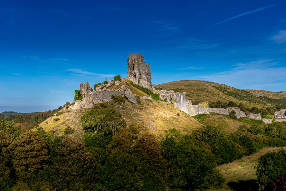 606 Corfe Castle: The heroic defence and betrayal that made history