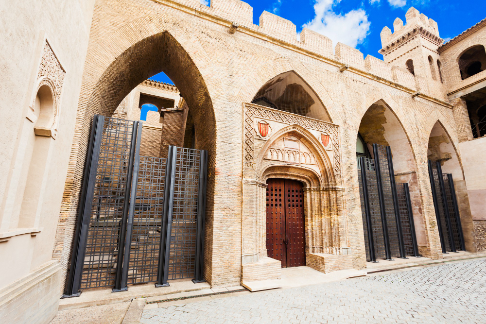 6222 The Aljafería – A Palace Steeped in Myths and Legends