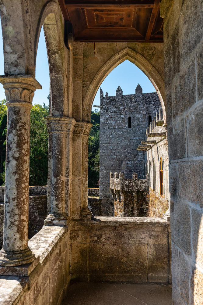 6825 The Castillo de Sotomayor and the “Red Countess”: A Legacy of Feminism, Activism, and Tragedy