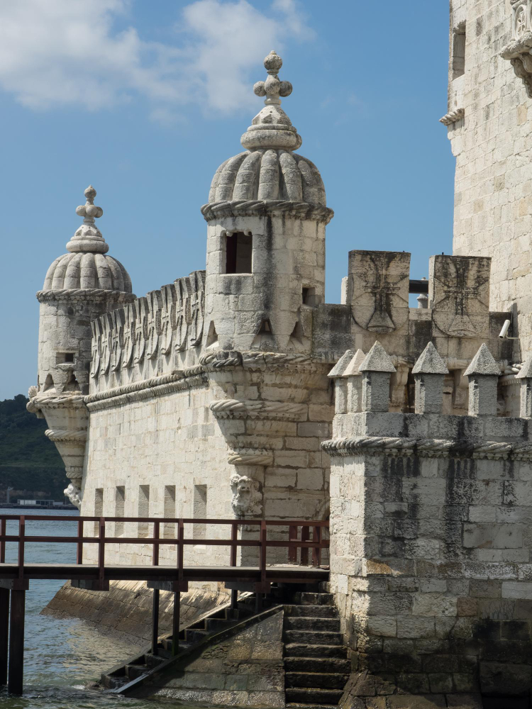 743 The Myth of the Torre de Belém: Truths and Legends Surrounding the Landmark on the Tagus
