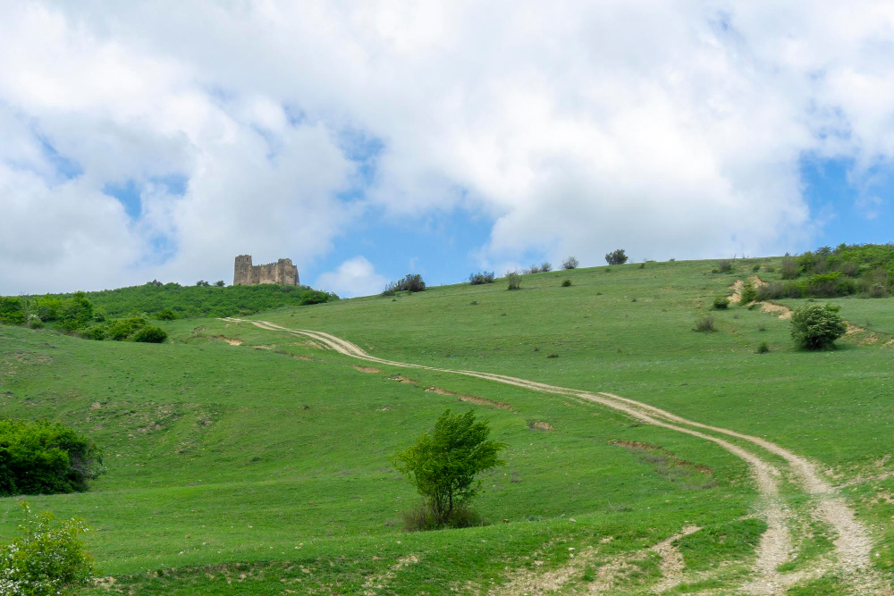 782-1 The Mysterious Skhvilo Fortress: A Journey Through History, Legends and Myths
