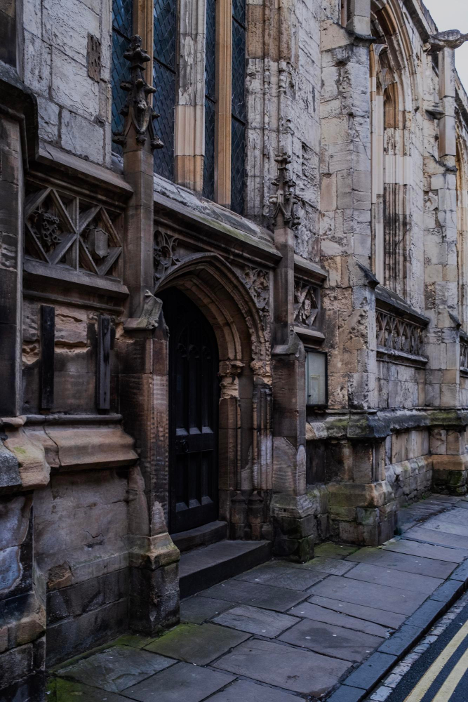 931-1 The Marching Ghosts of York: The Mystery of the Roman Legionaries at the Treasurer’s House