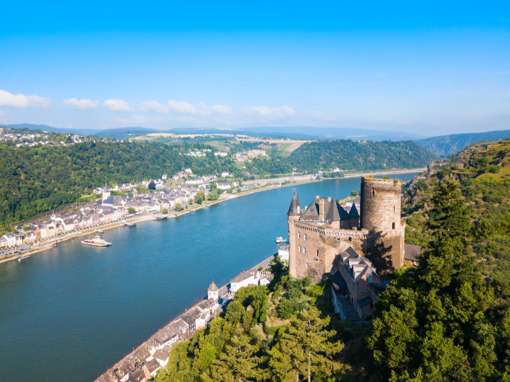 10867 The Enchanting Legend of the Loreley: Myth, Magic, and Deadly Seduction