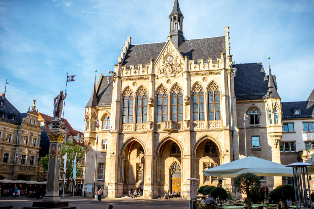11549 Erfurt: The Latrine Disaster of 1184